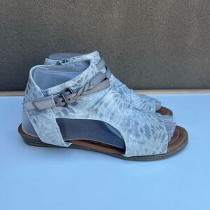 Blowfish Malibu Sandals 7.5 Vegan Grey Tie Dye Twill Lotus DyeCut Style